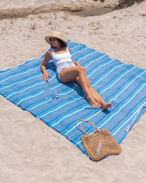 Pinstripe – PARTY BLANKET™