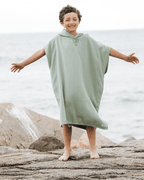 Terra Hooded Poncho Youth – Sage