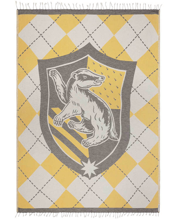Gryffindor™ Crest Blanket