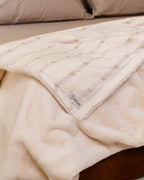 Cozy Texture Plush Blanket – Beige