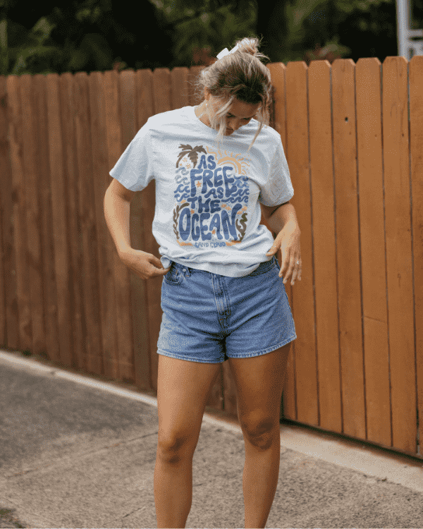 Free As the Ocean SS Tee – Illusion Blue