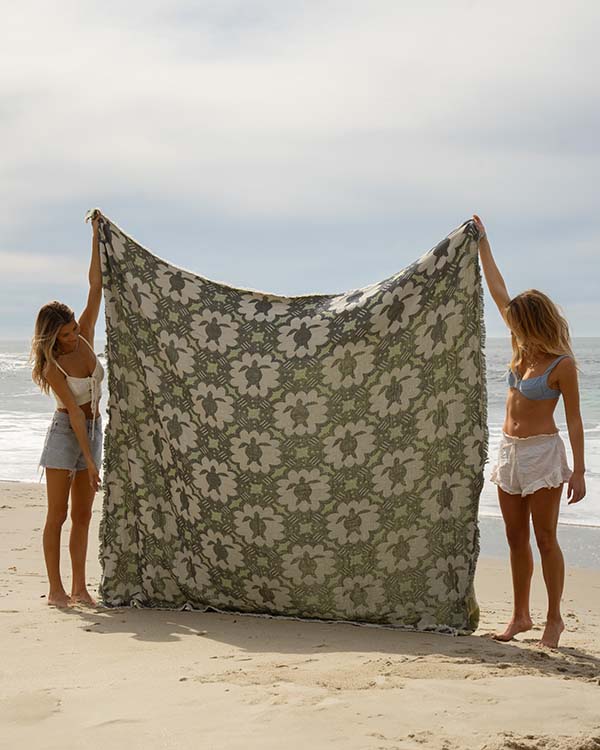 Caretta – PARTY BLANKET™