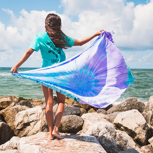 Luna Tie Dye Beach Towel – Sand Cloud