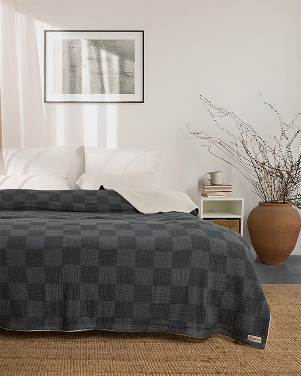 Cloud Checker Plush Blanket – Beige