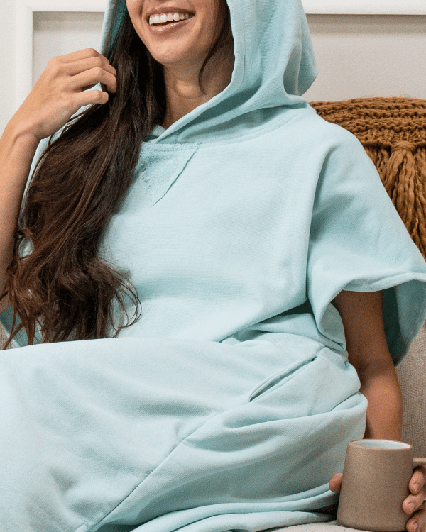 Terra Hooded Poncho – Seaglass