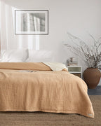 Dreamy Stripe Plush Blanket – Black