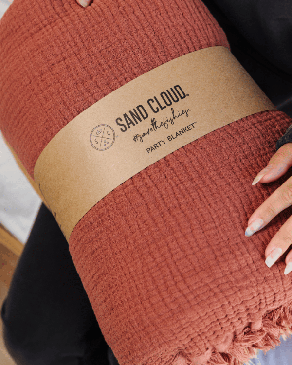 Lara Terracotta – PARTY BLANKET™ – Queen