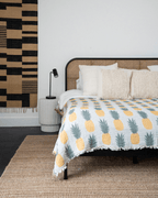 Pineapple – PARTY BLANKET™