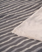 Cozy Texture Plush Blanket – Steel Grey