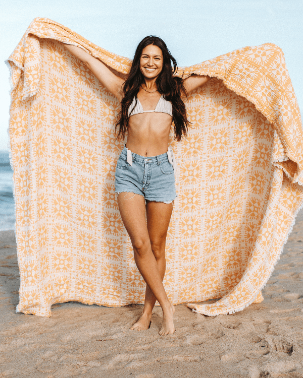 Yarrow – PARTY BLANKET™