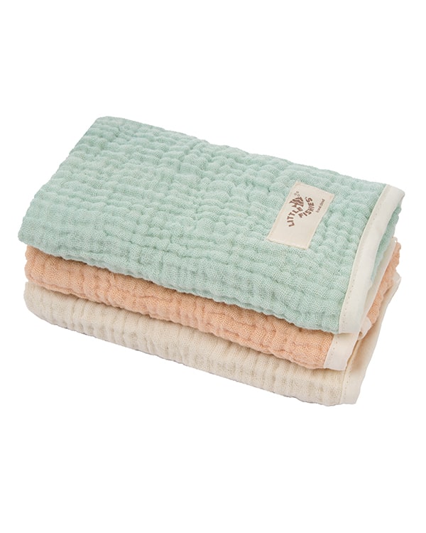 Little Fishies Gauze Burping Cloth Bundle – 3 Pack – Seafoam / Peach Fuzz / Natural