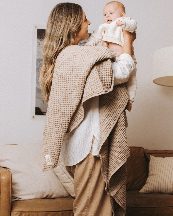 Little Fishies Waffle Blanket – Sage