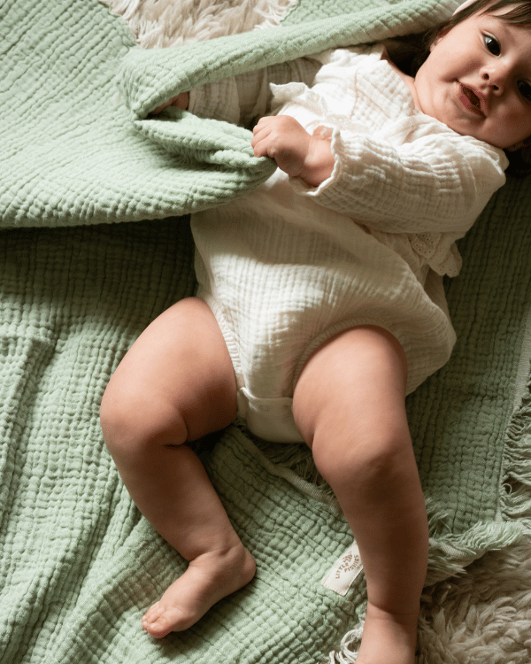 Little Fishies Gauze Receiving Blanket – Sage