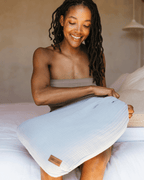 Lara Light Grey – PARTY BLANKET™ – King