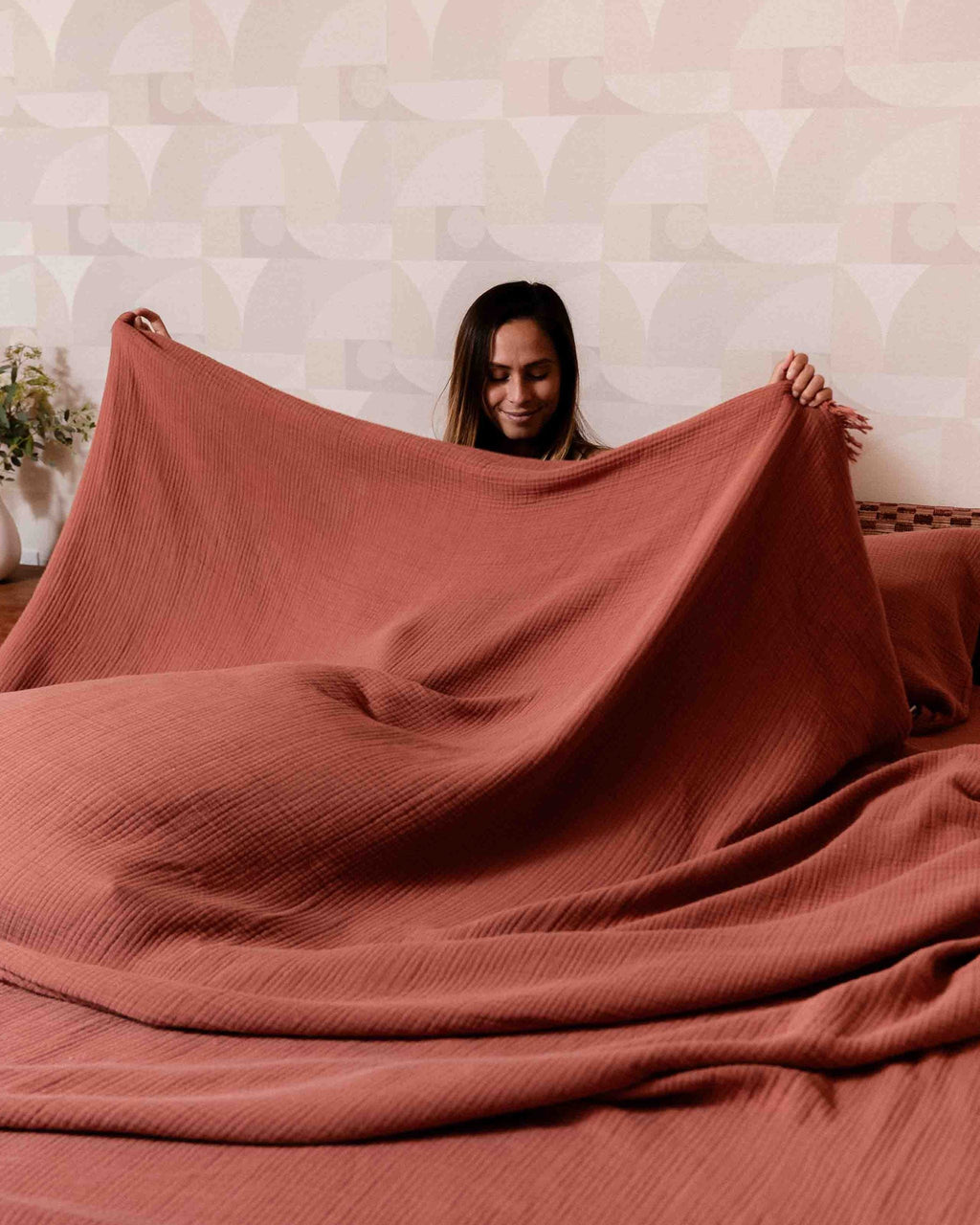 Lara Terracotta – PARTY BLANKET™ – Queen