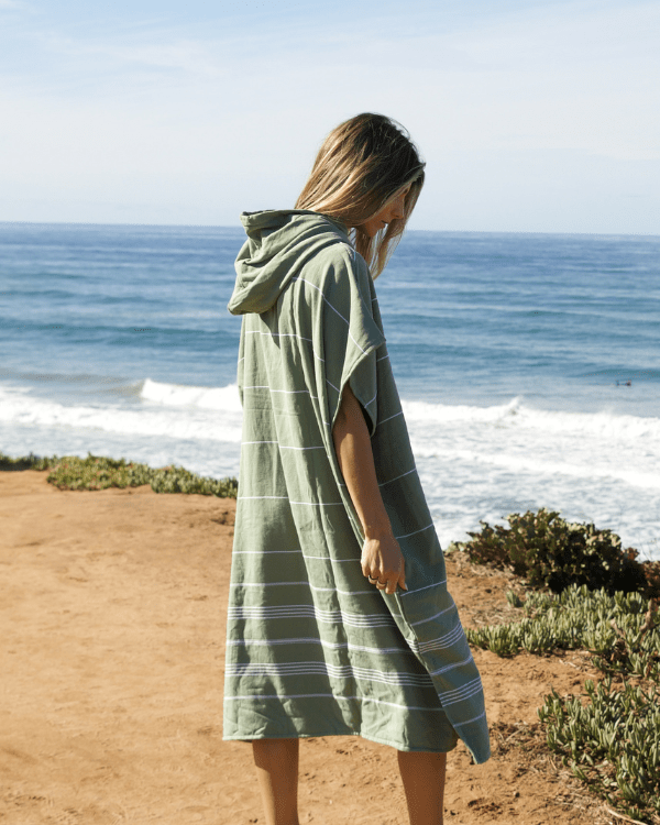 Classic Stripe Hooded Poncho – Hedge Green