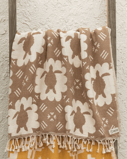 Caretta Turtle Blanket