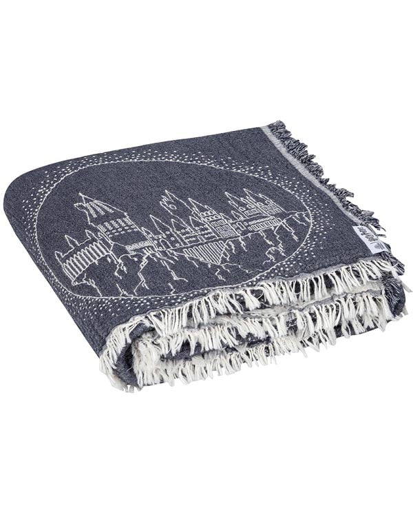 Hogwarts™ Castle – PARTY BLANKET™
