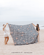 Hello Kitty® – Hello Kitty Bows – PARTY BLANKET™